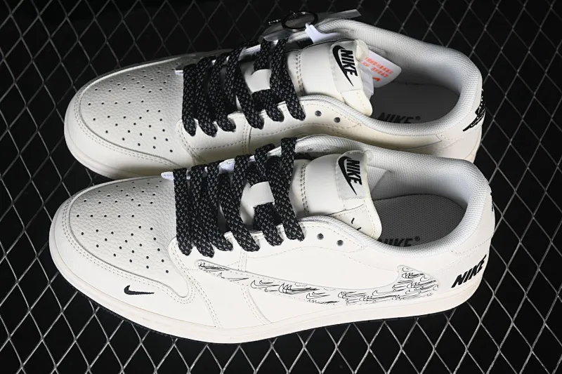 All categories Air Jordan Jordan series basketball shoes Air Jordan 1 Low High-end customized low-top sneakers Air Jordan 1 Low AJ1 Joe 1 black and red High-end customized low-top retro basketball shoes HH7518-091
